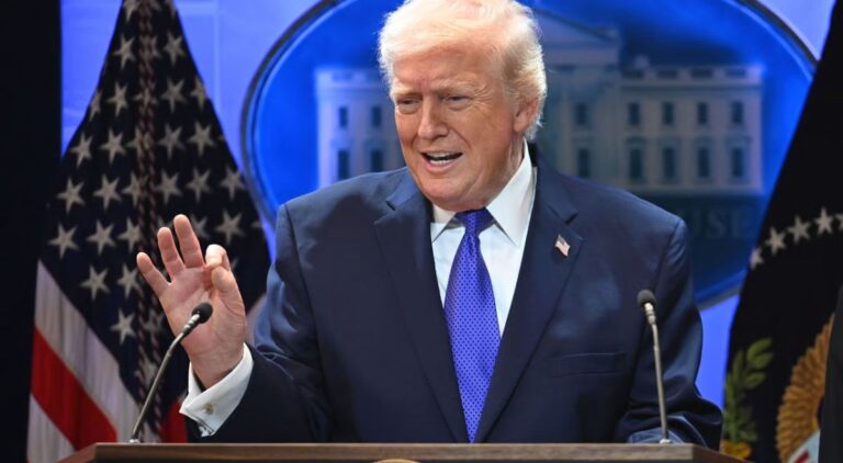 Circle Shareholder Files Lawsuit Against Trump Over $2 Billion UAE-Linked Crypto Deal